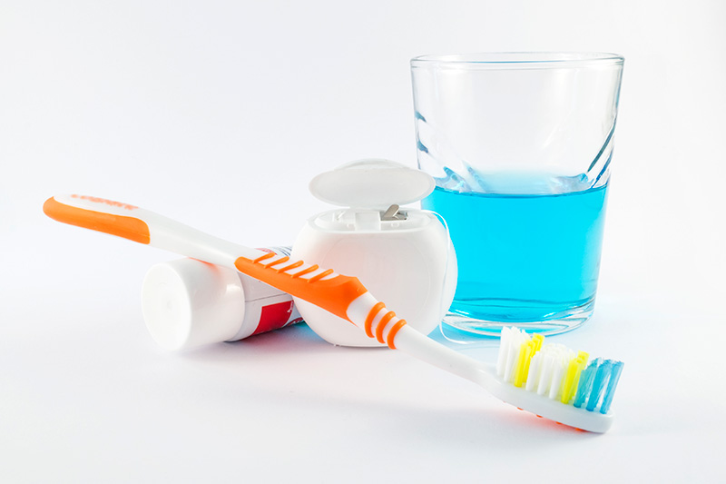 dental tooth cleaning aids