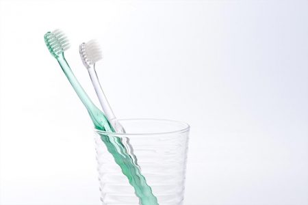 dental-cleaning-toothbrush-west-village-dental-toronto-st-clair