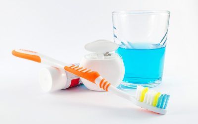 Learn About Different Tooth Cleaning Aids