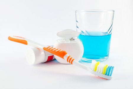 dental tooth cleaning aids